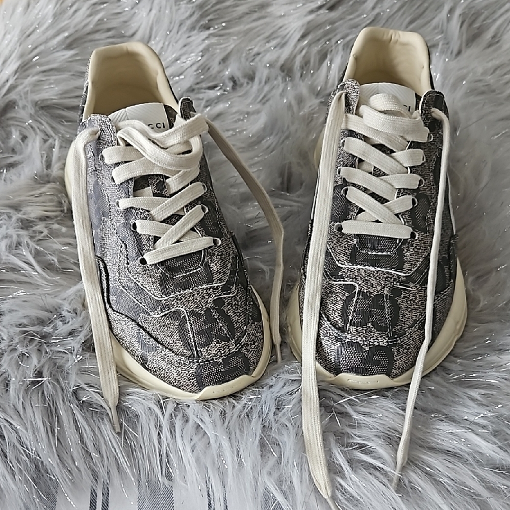 Chic Snake Print Sneakers